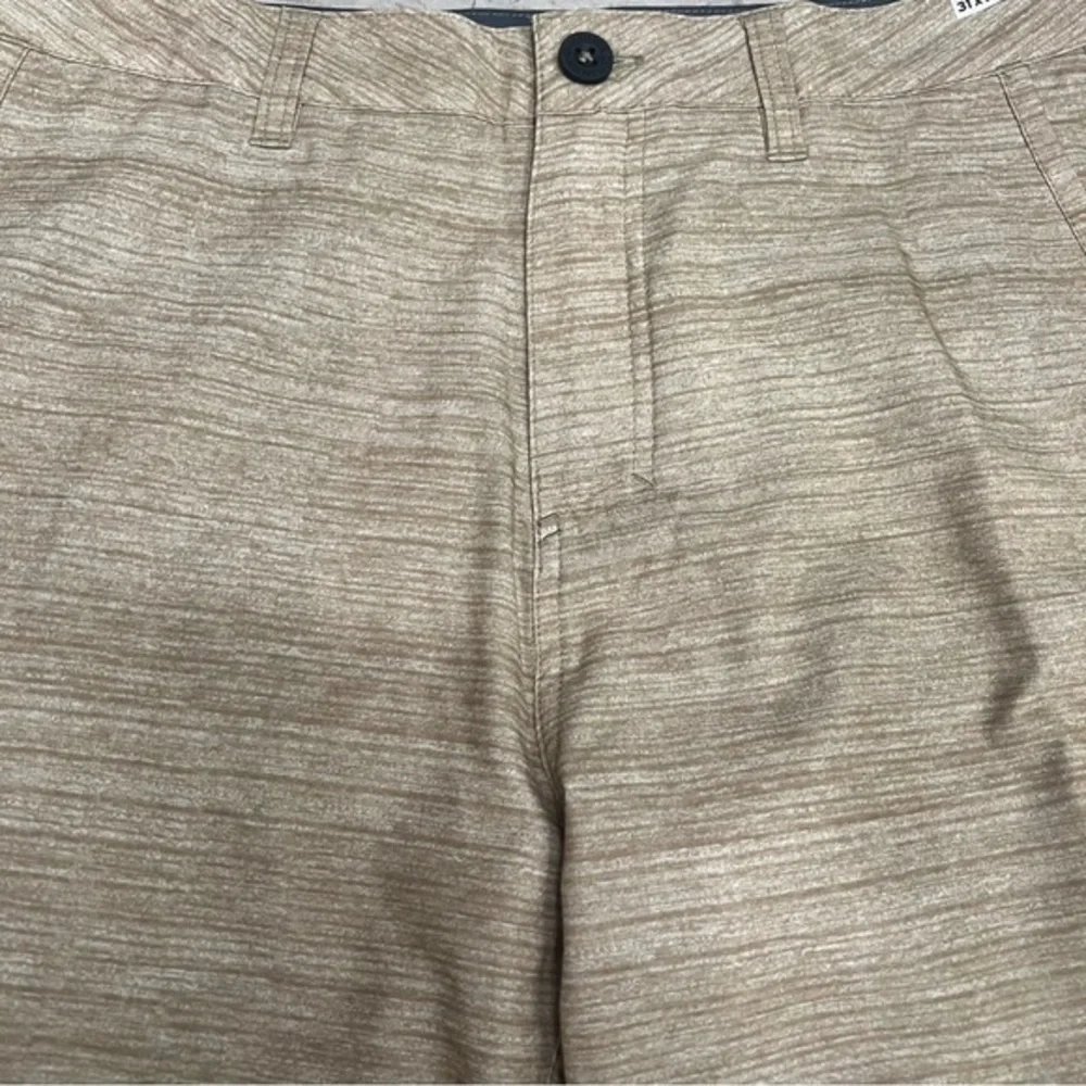 New Quiksilver amphibian shorts